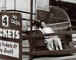 Edgewater Park - Fun On The Rides